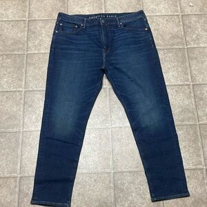 American Eagle Relaxed Slim Men’s Jeans